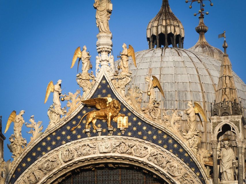 Venice: Religion Walking Tour with Doge’s Palace Tickets - Crossing the Bridge of Sighs