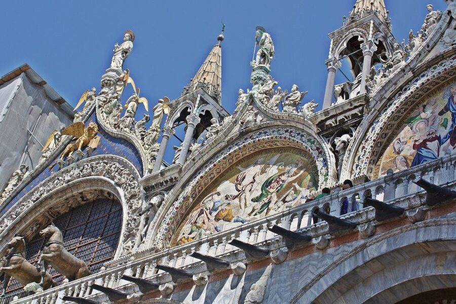 Venice: Religion Walking Tour with Doge’s Palace Tickets - Who should book this tour?