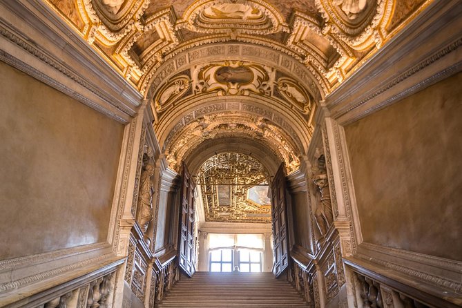 Venice's Best: Basilica, Doge's Palace, Gondola & History Gallery - The Venice History Gallery and virtual reality