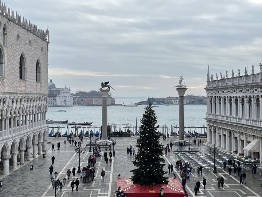 Venice: St. Mark's Basilica & Doge's Palace Tour with Ticket - Inside St. Mark’s Basilica