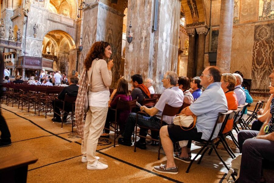 Venice: Walking tour, Doge Palace, & St. Mark's Basilica - St. Mark’s Basilica and its golden interior