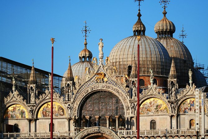 Venice Walking Tour plus Skip the Lines Doge's Palace and St Mark's Basilica Tours - St. Mark’s Basilica: gold, mosaics, and strict entry rules