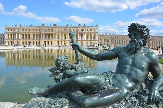 Versailles Domain Audio Guided Half Day Tour from Paris - The audio app can make or break the visit