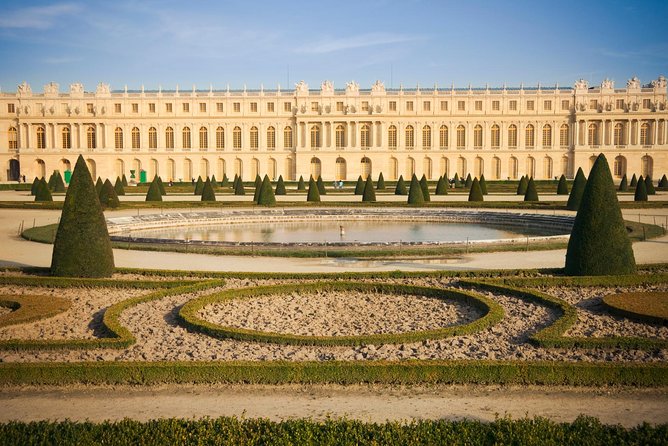 Versailles Domain Bike Tour with Palace Entry by Train from Paris - Why a bike makes sense at Versailles