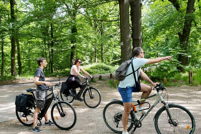 Versailles Full-Day Electric Bike Tour : Market, Picnic & Palace - The Trianons and Marie-Antoinette’s Hamlet