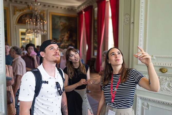 Versailles Full-Day Tour with the Estate of Marie-Antoinette - Lunch Break in the Gardens