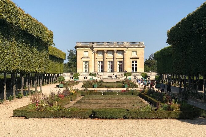 Versailles Full Tour: Palace, Gardens & Marie-Antoinette’s Estate - Practical advice for a smoother day