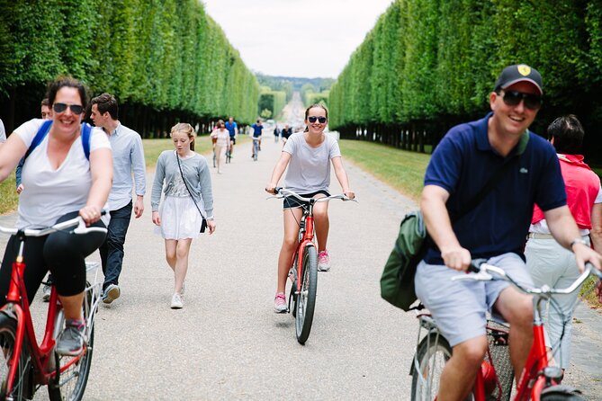 Versailles Half Day Guided Bike Tour - Cycling the Grand Canal for 30 minutes