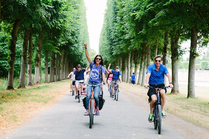 Versailles Half Day Guided Bike Tour - The guide can shape the whole experience