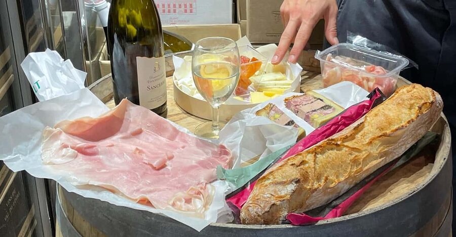 Versailles: Local & small-group Farmers' Market Food Tour - Pastries from a former Ritz pastry chef