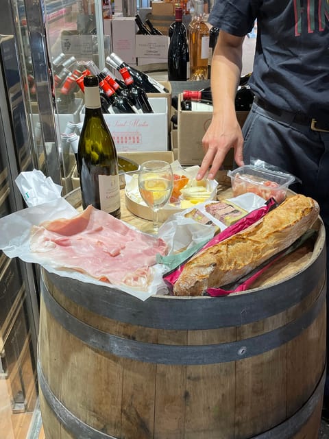 Versailles: Local & small-group Farmers' Market Food Tour - Timing, language, and practical fit