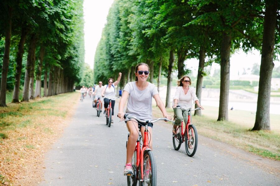 Versailles: Palace and Garden Bike Tour with Tickets - Price, timing, and what the $128 covers
