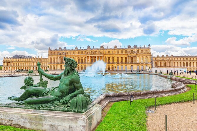 Versailles Palace, Garden Entry Ticket - Optional Private Guide - Entering the Palace with a timed ticket
