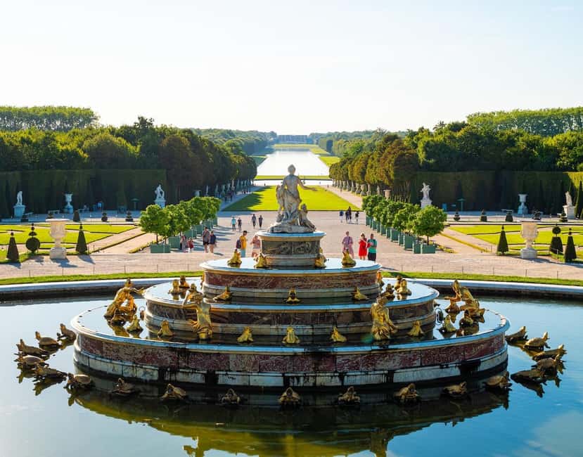 Versailles: Palace & Gardens Guided Tour with Entry Tickets - Inside the King’s Grand Apartment