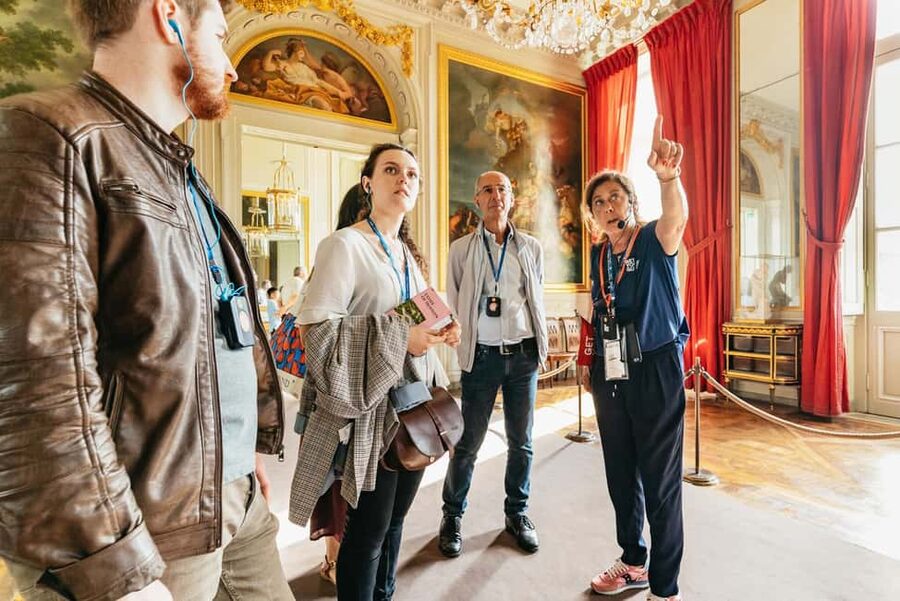 Versailles: Palace, Gardens & Queen’s Estate Guided Tour - Why this full-day Versailles tour works