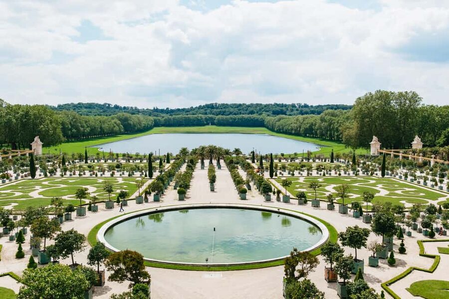 Versailles: Palace, Gardens & Queen’s Estate Guided Tour - Petit Trianon and the Queen’s Hamlet