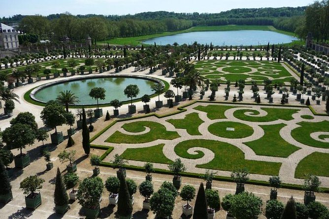 Versailles Palace Guided Day Tour and Trianon from Paris - Is the $157 price fair?