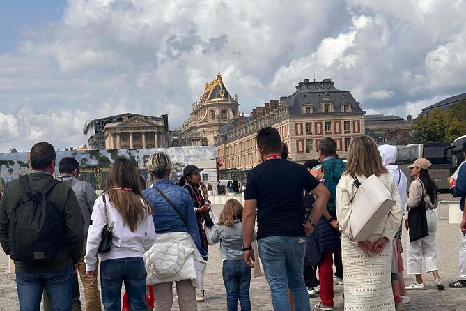 Versailles Palace Guided Tour with Gardens Access - What the $98.33 price buys you