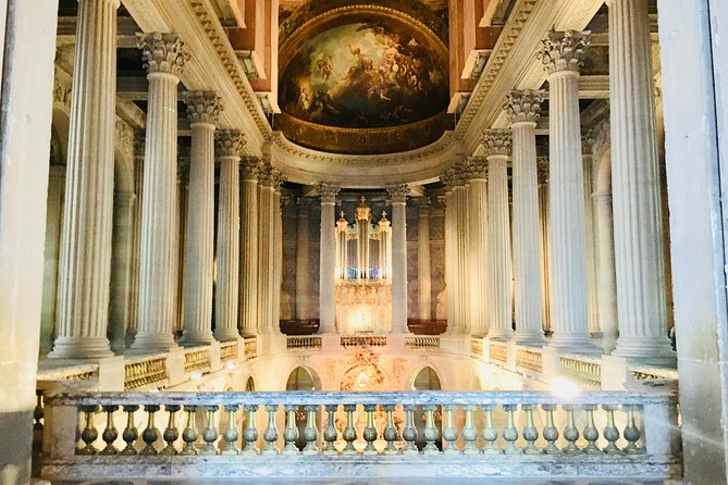 Versailles Palace Private Tailored Guided Tour With Hotel Pickup - Practical details that affect your day