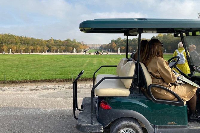 Versailles Royal Palace & Gardens Private Tour by Golf Cart - What the private guide adds