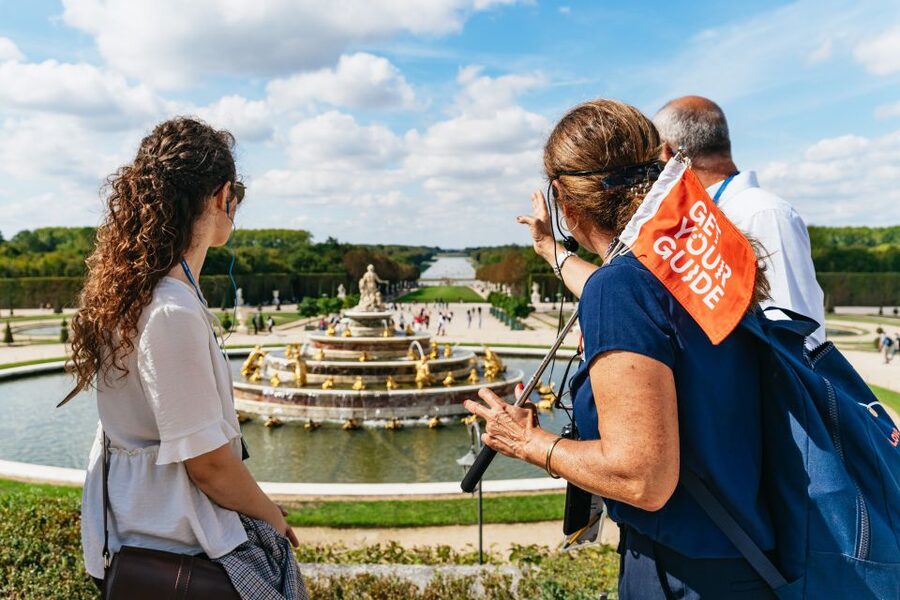 Versailles: Skip-the-Line Tour of Palace and Gardens Access - Marie Antoinette’s estate and the Trianon option