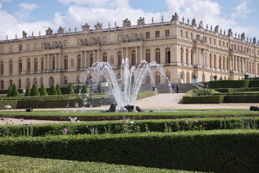 Versailles: Skip-the-Line Versailles Palace and Gardens Tour - Price and value at $102
