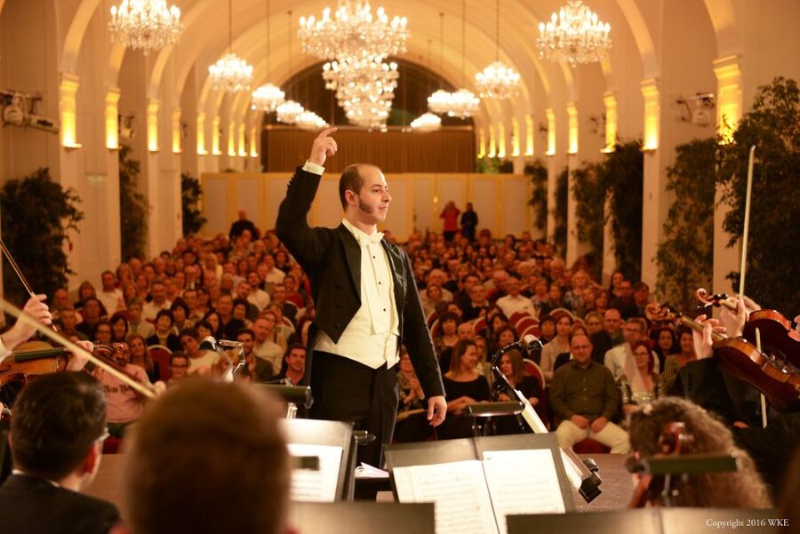 Vienna: After-Hours Schönbrunn Palace Entry & Concert Ticket - Timing the evening well