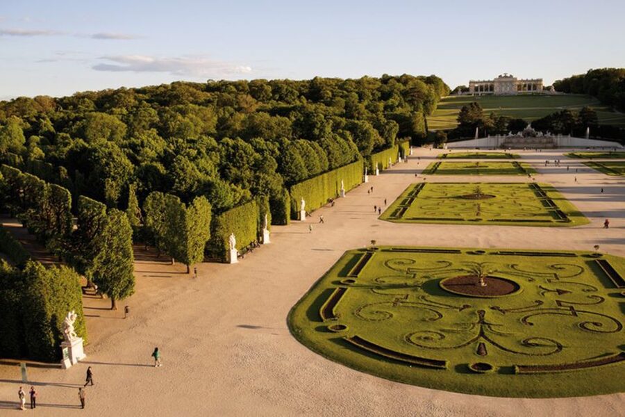 Vienna and Skip-the-Line Schönbrunn Palace Private Tour - From the Hofburg to the Danube