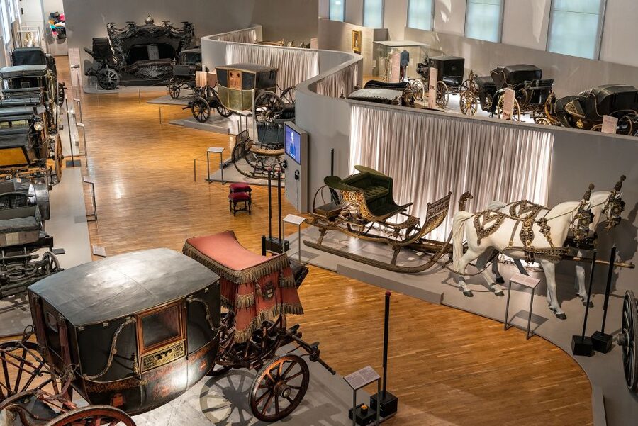 Vienna: Imperial Carriage Museum in Schönbrunn Palace Ticket - The Baroque coach that sets the tone