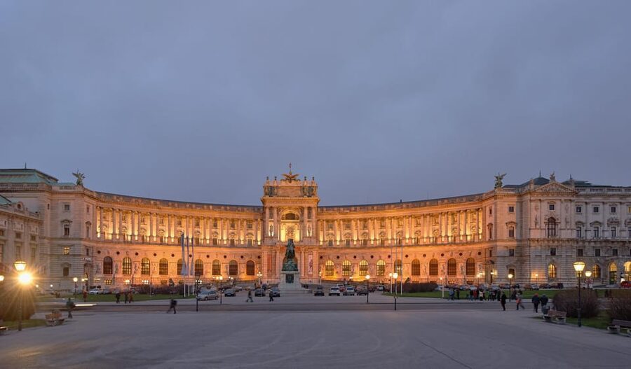 Vienna: New Hofburg Palace Audio-Guided Tour & Entry Ticket - How to get more from the audio guide
