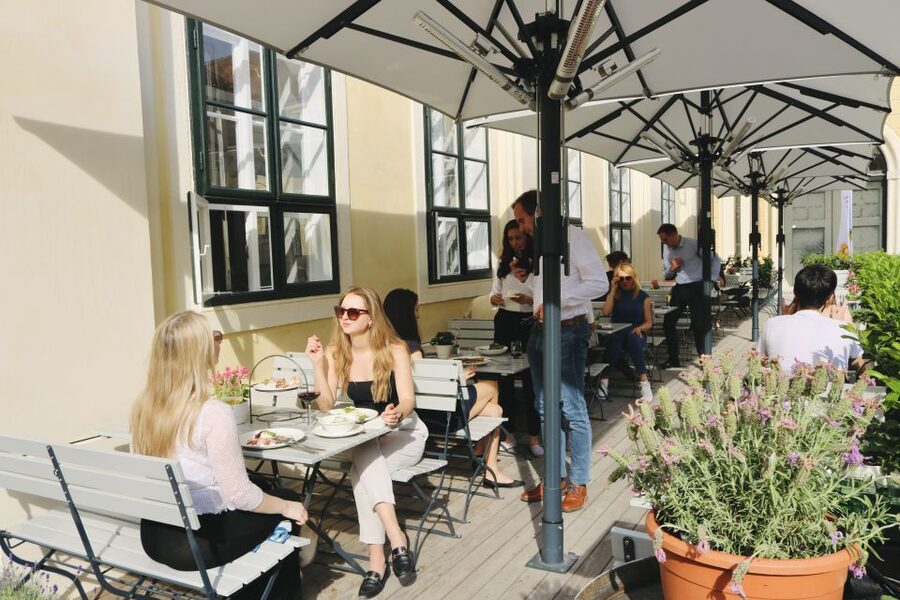 Vienna: Schönbrunn Palace Entry Ticket with Lunch - Timing, cancellation, and practical planning
