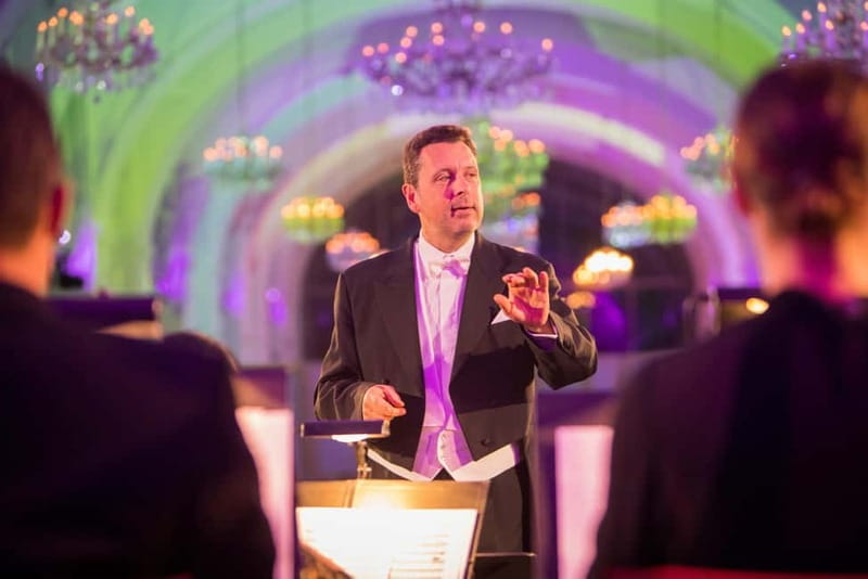 Vienna: Schönbrunn Palace Evening Tour, Dinner and Concert - Key points at a glance