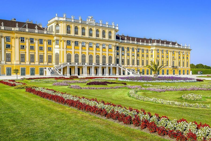 Vienna: Schönbrunn Palace & Gardens Skip-the-Line Tour - Inside the palace: 22 rooms in about one hour
