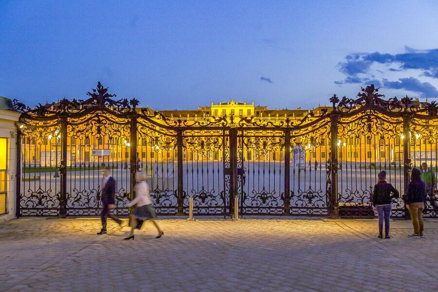 Vienna: Schönbrunn Palace & Gardens Skip-the-Line Tour - What $63 buys you
