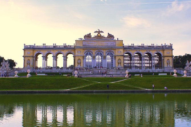 Vienna: Skip the Line Schönbrunn Palace and Gardens Guided Tour - A short introduction to the Schönbrunn Gardens