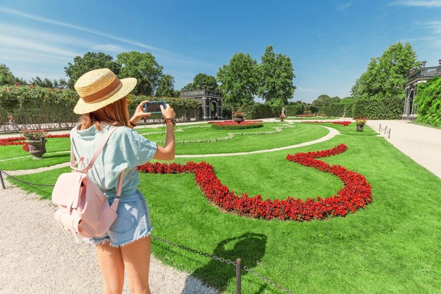 Vienna: Skip-the-Line Schönbrunn Palace & Gardens Tour - What to Bring and What to Leave Behind