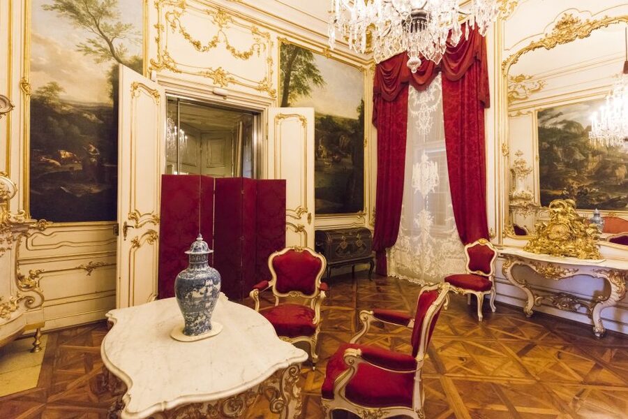 Vienna: Skip-the-Line Schönbrunn Palace & Gardens Tour - Should You Book the Schönbrunn Palace and Gardens Tour?