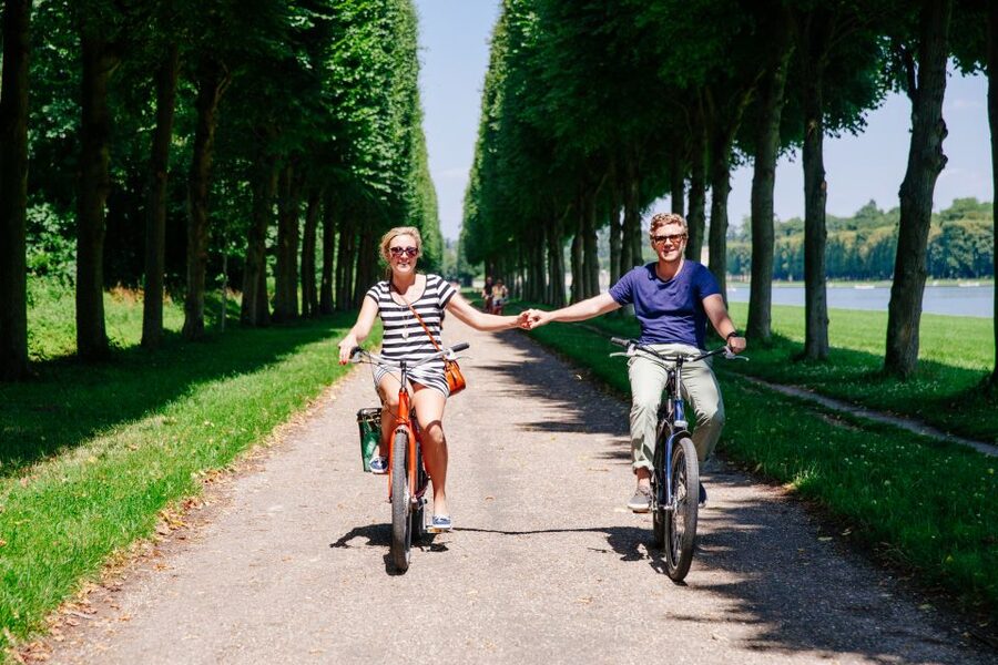 VIP Versailles Bike Tour & Kings Apartment Tour - Marie Antoinette’s Hameau and the two Trianons