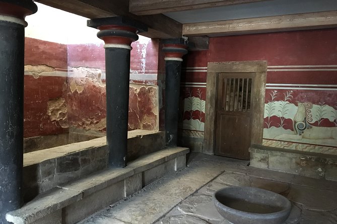 WeGuide Knossos palace - Myth, evidence, and the Minotaur