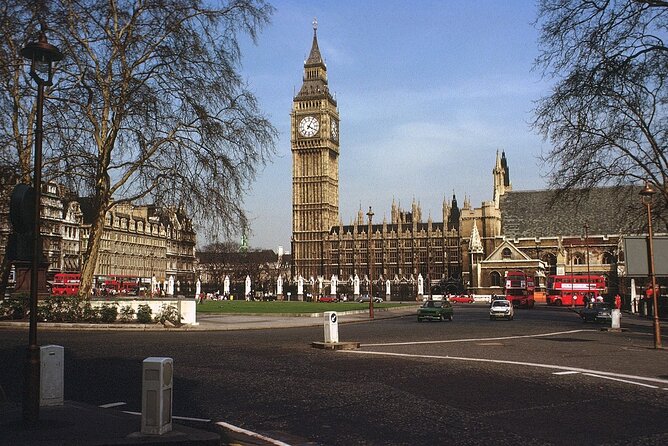 Westminster Abbey, Big Ben, Buckingham Guided Tour of London - The guides are a major part of the value