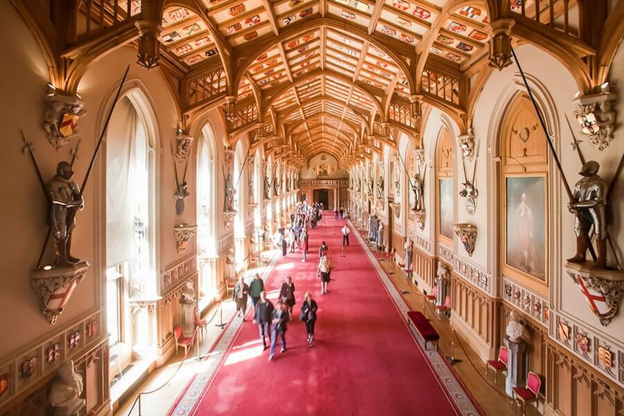 Windsor Castle Admission Ticket - Security, the Hill, and the First Hour