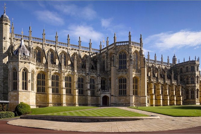 Windsor Castle, Stonehenge & Bath Private Car Tour from London - Who should book this day trip?