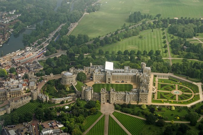 Windsor Castle Tour from London with Transportation & Audio Guide - How good is the transport and organization?