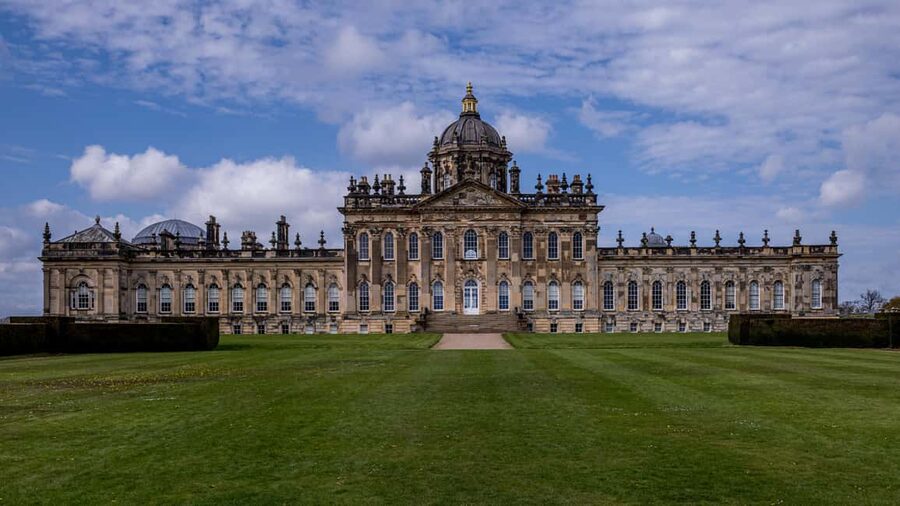 York: Castle Howard House and Gardens - Self-Guided - Entering the house and its grand rooms