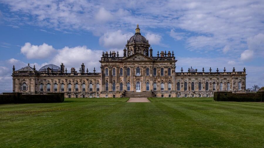 York: Castle Howard House and Gardens - Self-Guided - Seasonal colour in the gardens