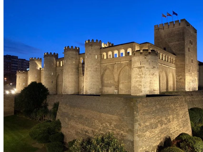 Zaragoza: Aljafería Palace guided tour in Spanish - Why the Aljafería Palace matters in Zaragoza